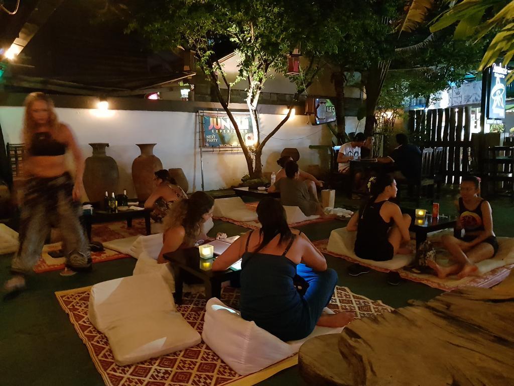 Bamboozle Hostel Haad Rin Exterior photo