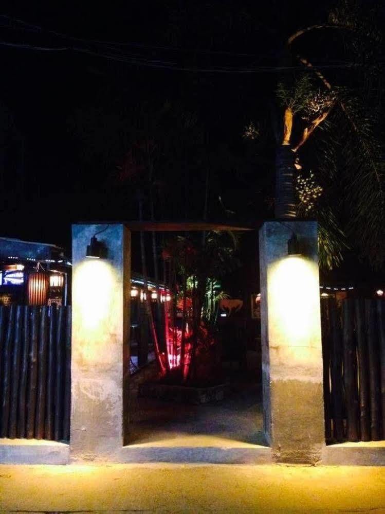 Bamboozle Hostel Haad Rin Exterior photo